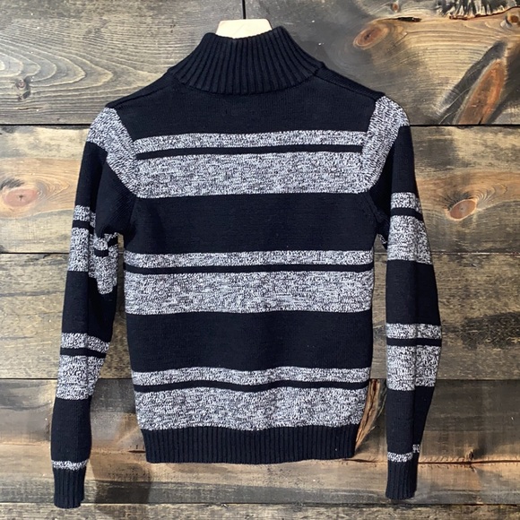 Chaps Sweater boys size M(10/12) - Picture 2 of 5